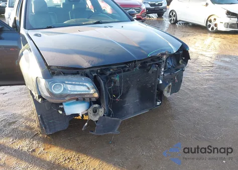 2018 Chrysler 300 300S Awd from USA, damaged, VIN 2C3CCAGG1JH300368